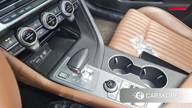 Genesis G70 id 3599128 из Кореи 19