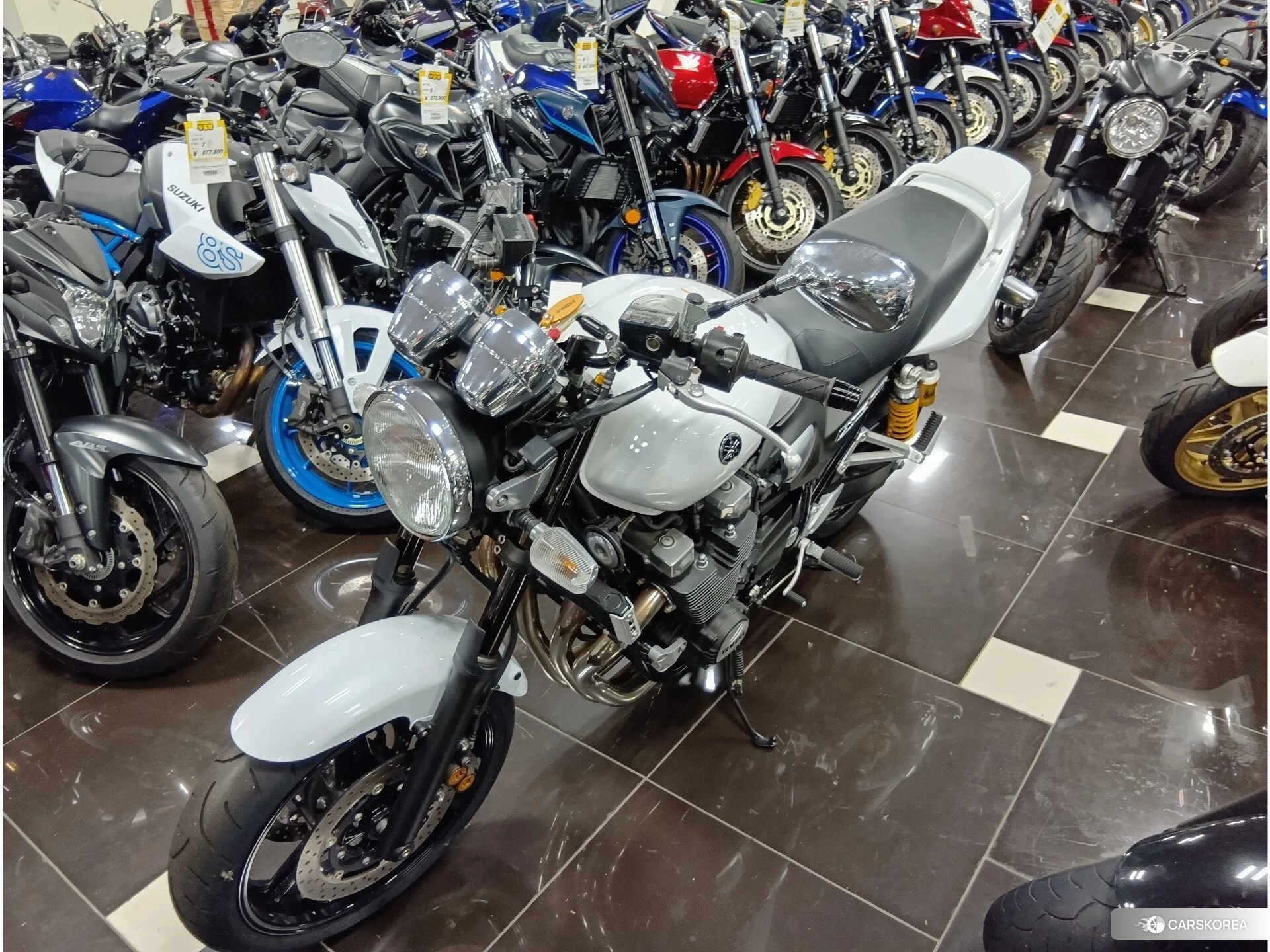 Yamaha XJR 1300 id 4373616 из Японии 9