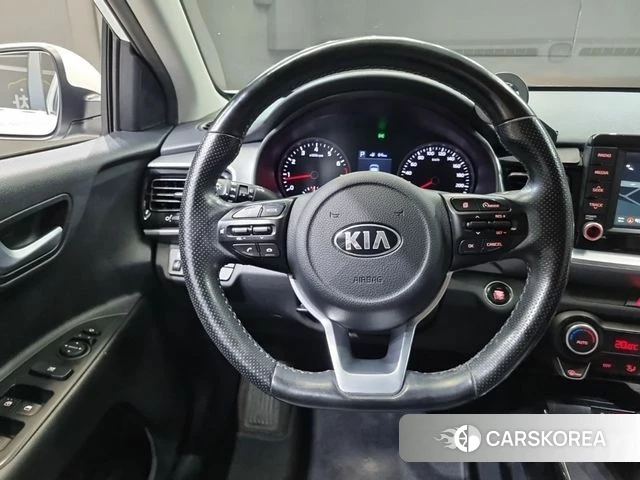 Kia Stonic id 4519567 из Кореи 19