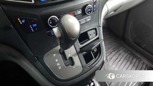 Hyundai The New Grand Starex id 4384569 из Кореи 19