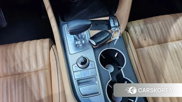 Genesis The New G70 id 3458426 из Кореи 19