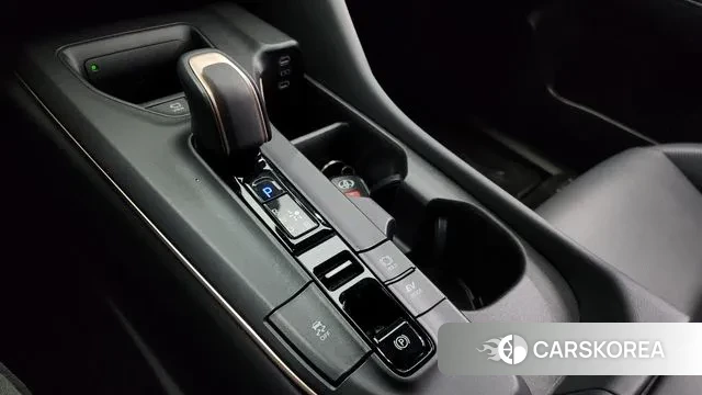 Toyota Crown Crossover id 3482631 из Кореи 19