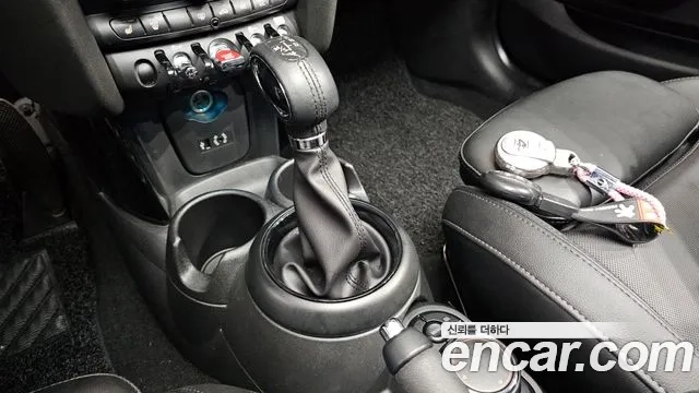 Mini Cooper D id 2941654 из Кореи 19