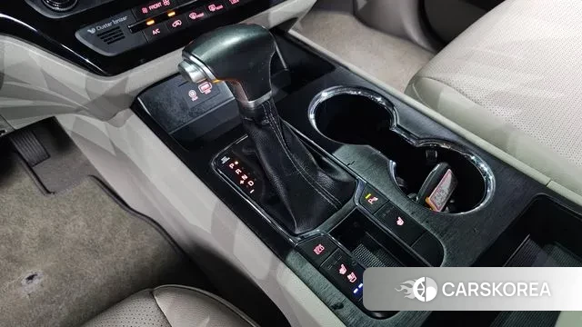 Kia The New Carnival id 3013138 из Кореи 19