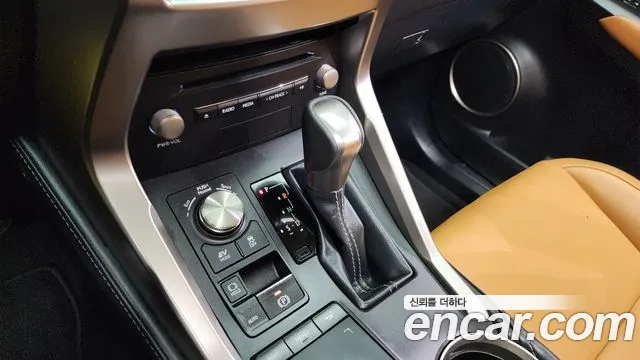 Lexus NX300h id 2760227 из Кореи 19