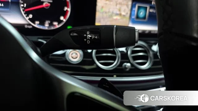 Mercedes-Benz E-Class W213 id 3698449 из Кореи 19