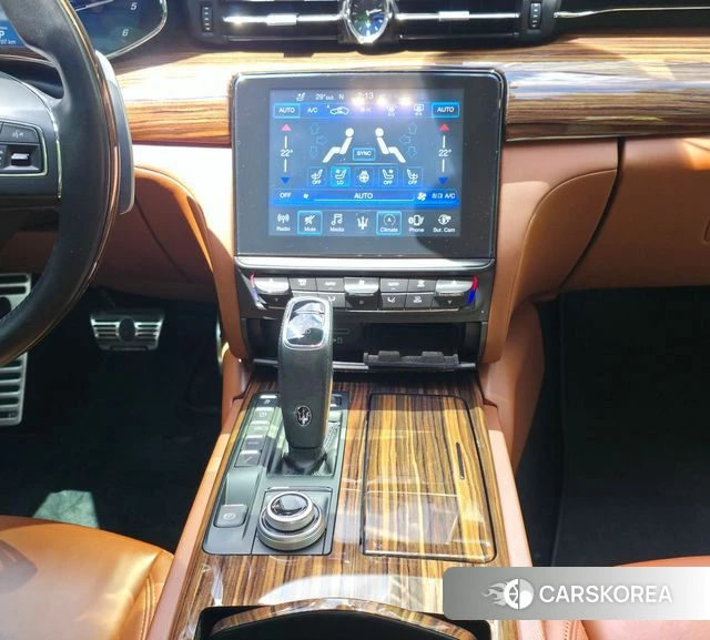 Maserati Quattroporte id 4652011 из Кореи 13