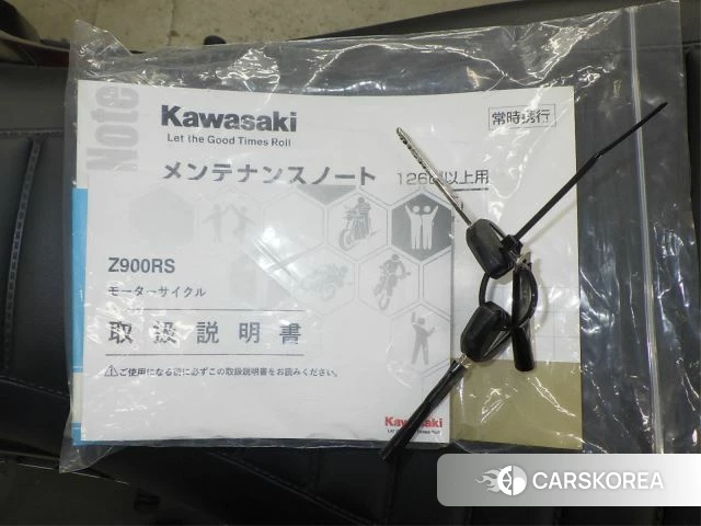 Kawasaki Z900RS id 3949159 из Японии 33