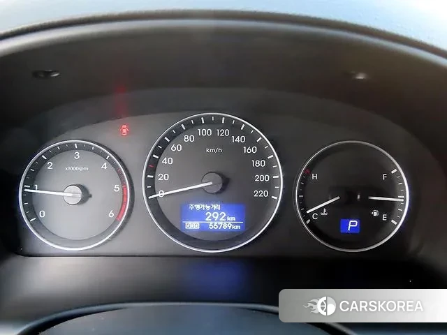 Hyundai The New Grand Starex id 3568248 из Кореи 18