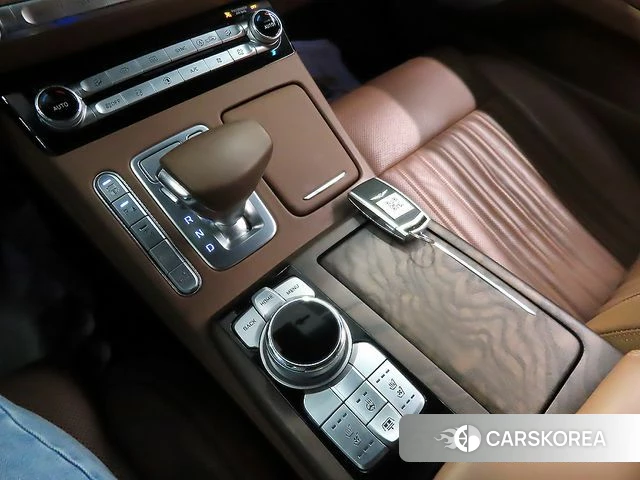 Genesis G90 id 3911250 из Кореи 19