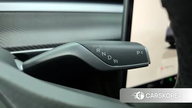 Tesla Model Y id 3372932 из Кореи 19