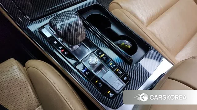 Kia K7 Premier Hybrid id 3374787 из Кореи 19