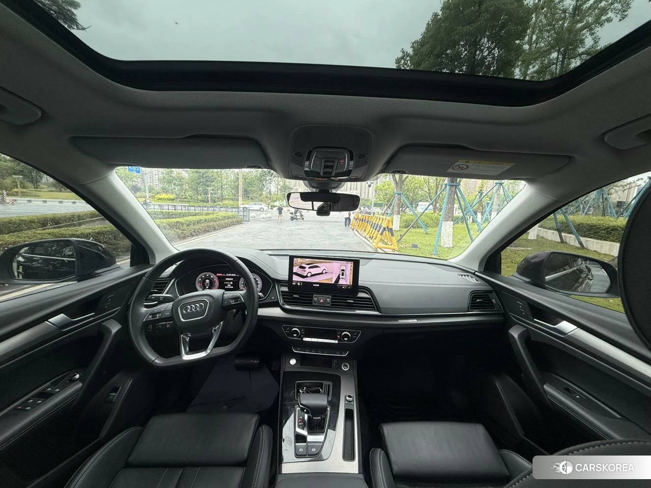 Audi Q5L id 4510435 из Китая 23