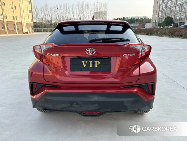 Toyota C-HR id 4257669 из Китая 13