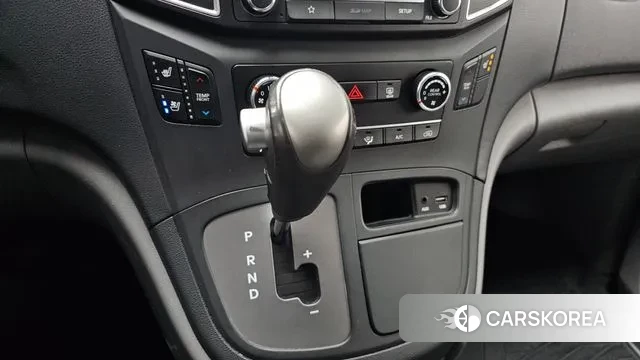 Hyundai The New Grand Starex id 3651519 из Кореи 19