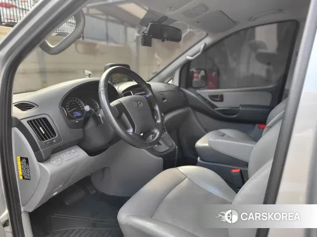 Hyundai The New Grand Starex id 3004458 из Кореи 19