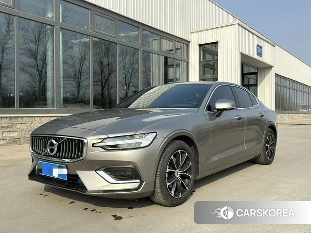 Volvo S60 id 4182601 из Китая 9