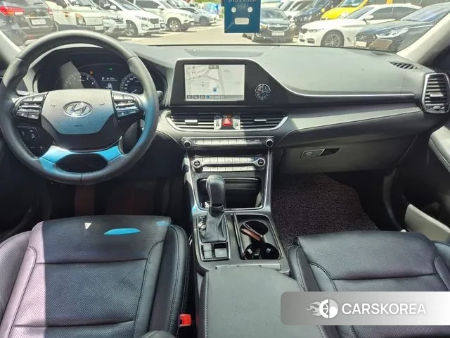 Hyundai Grandeur IG id 3050689 из Кореи 18