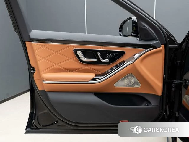 Mercedes-Benz S-class AMG PHEV id 4307347 из Китая 22