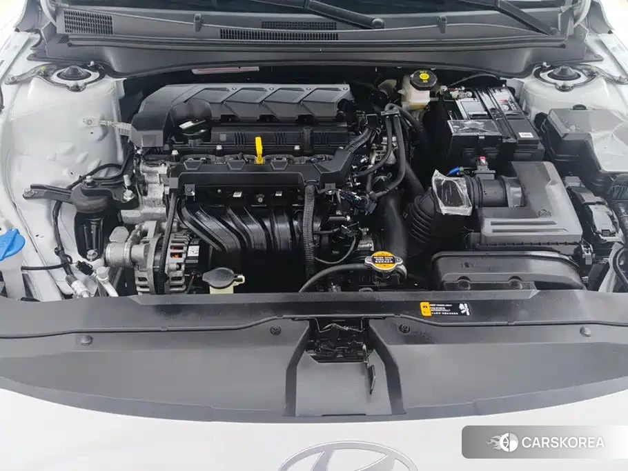 Hyundai Elantra id 4655150 из Китая 15