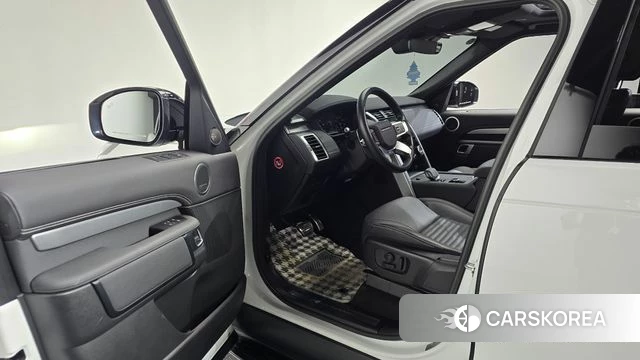 Land Rover Discovery 5 id 4792635 из Кореи 34