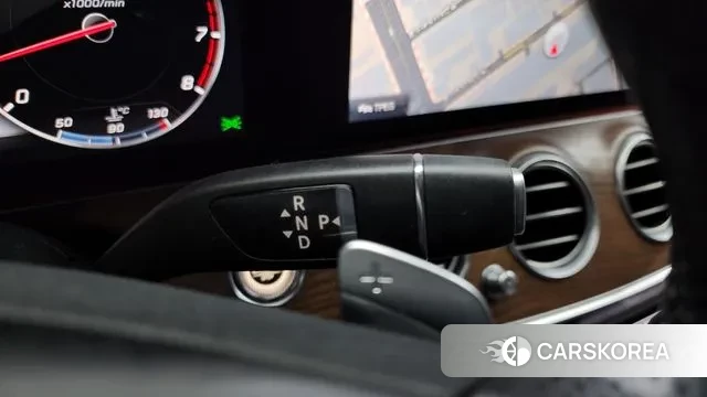 Mercedes-Benz E-Class W213 id 3203833 из Кореи 19