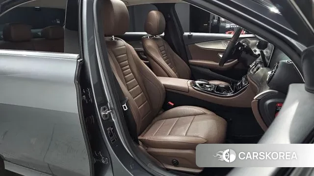 Mercedes-Benz E-Class W213 id 3526071 из Кореи 19