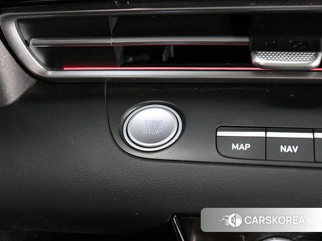 Hyundai The New Avante (CN7) id 4608338 из Кореи 19