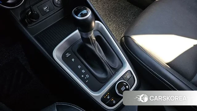 Hyundai Venue id 3248757 из Кореи 19