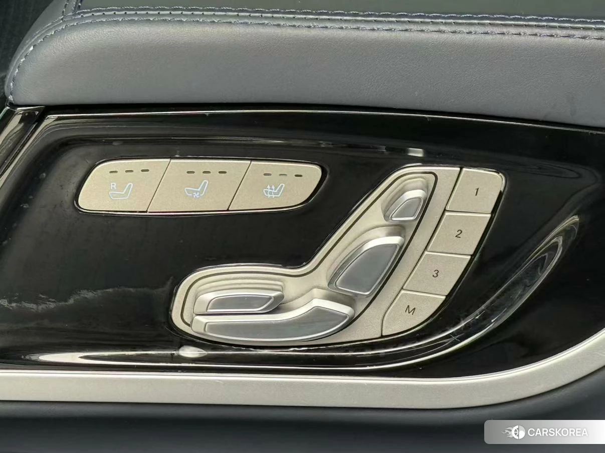 Mercedes-Benz V-class id 4441093 из Китая 18