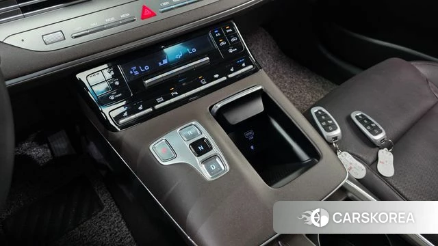 Hyundai The New Grandeur IG id 4736385 из Кореи 35