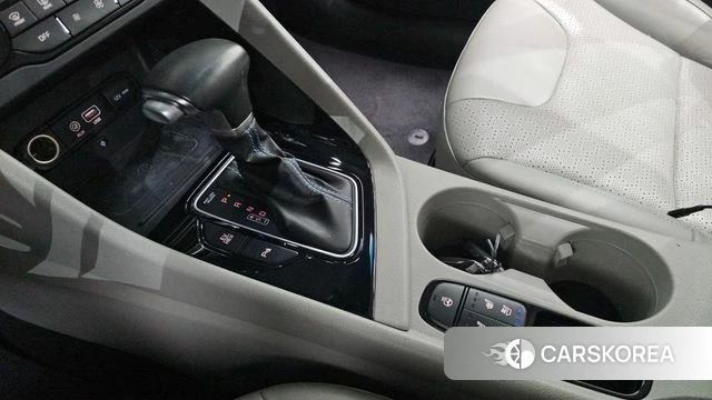 Kia Niro id 3905736 из Кореи 19