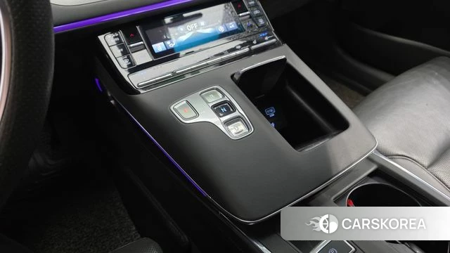 Hyundai The New Grandeur IG id 4304442 из Кореи 34