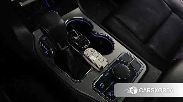 Jeep Grand Cherokee id 3672552 из Кореи 19