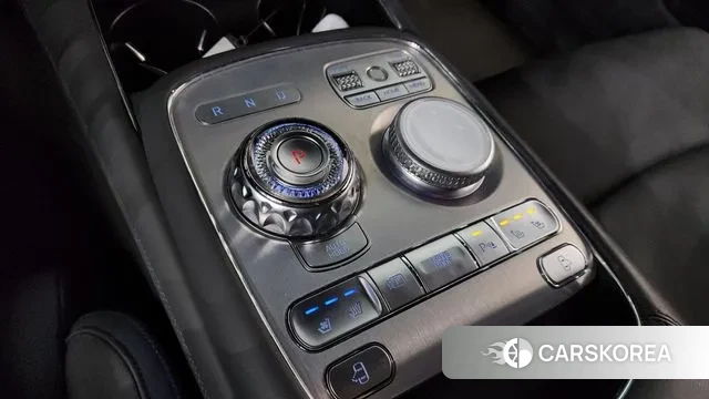 Genesis G90 (RS4) id 3690373 из Кореи 19