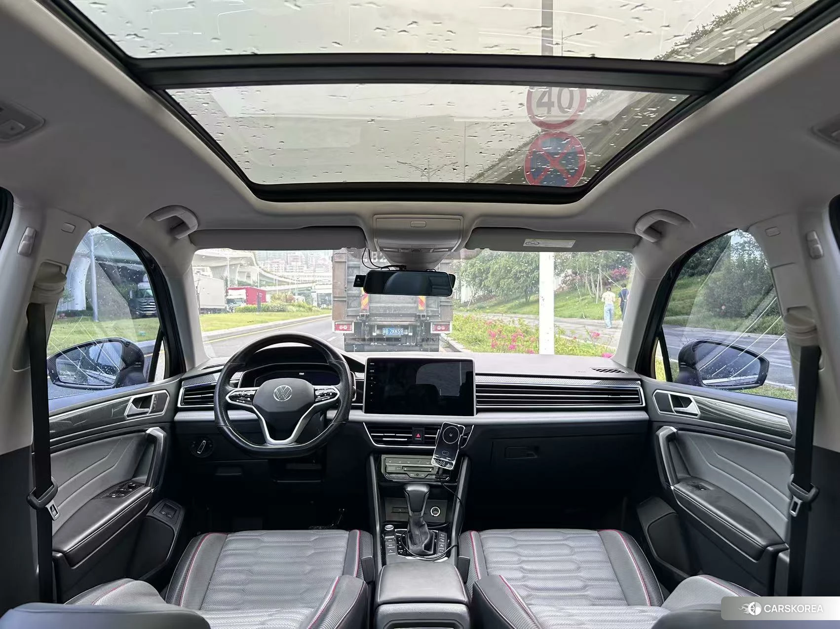 Volkswagen Tiguan L PHEV id 4440474 из Китая 15
