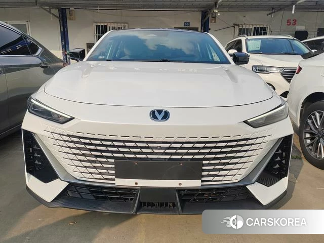 Chang'an UNI-V id 4368340 из Китая 15