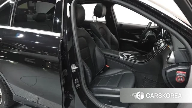 Mercedes-Benz C-Class W205 id 3118084 из Кореи 19