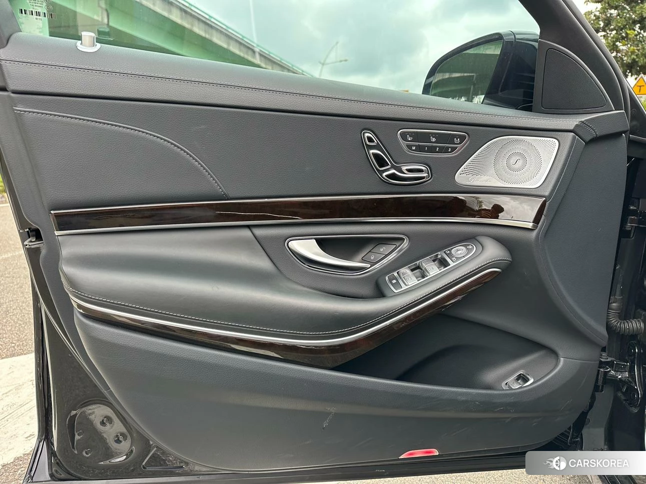 Mercedes-Benz Maybach S-class id 4441156 из Китая 9