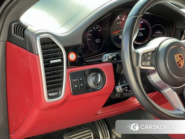 Porsche Cayenne Coupé id 4240579 из Китая 26