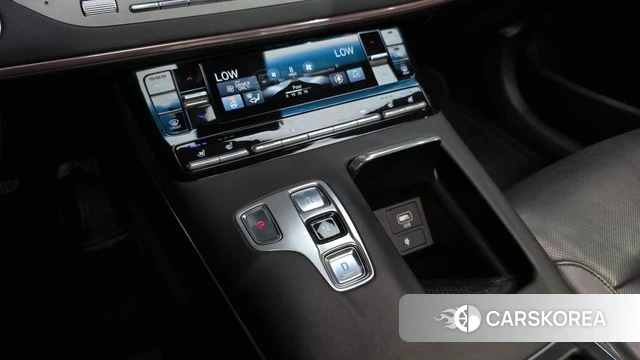 Hyundai The New Grandeur IG Hybrid id 3844105 из Кореи 19