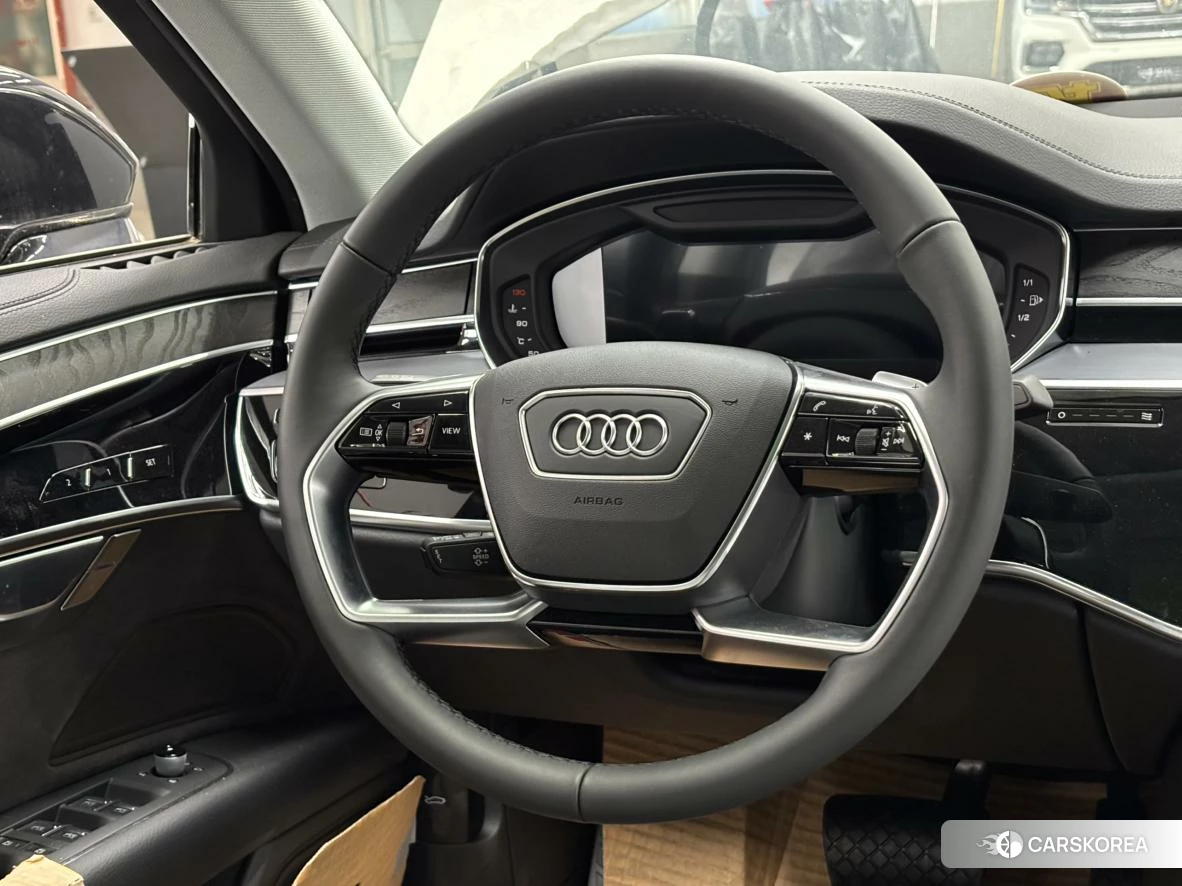 Audi A8 id 4455445 из Китая 15