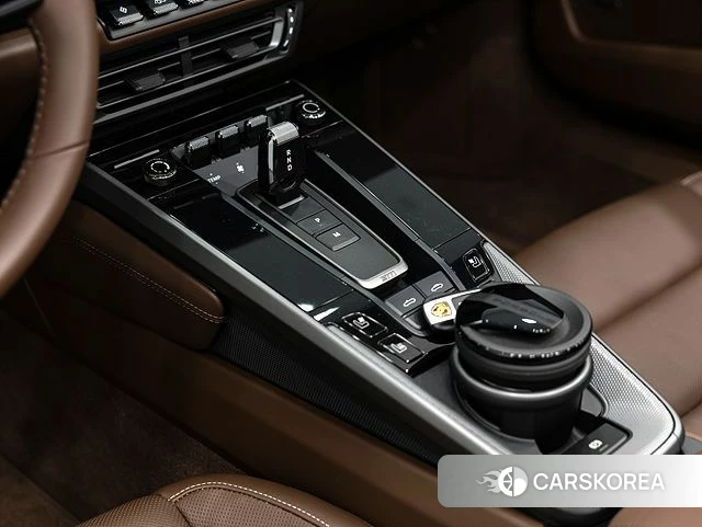 Porsche 911(992) id 3909517 из Кореи 19