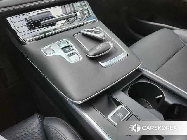 Hyundai The New Grandeur IG id 3726795 из Кореи 19