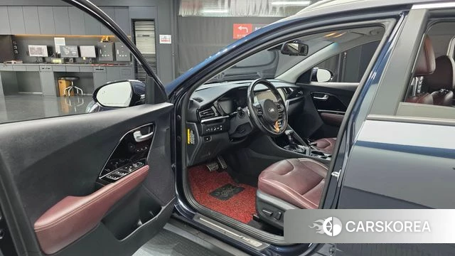 Kia The New Niro id 4225012 из Кореи 32