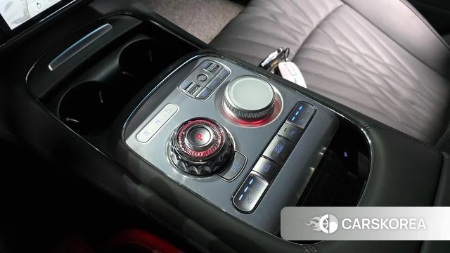 Genesis G90 (RS4) id 3934751 из Кореи 19