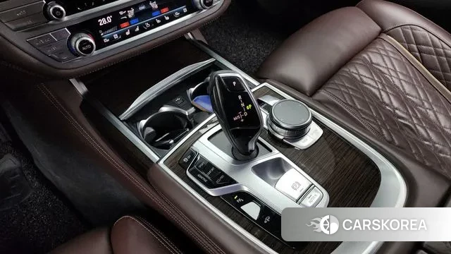 BMW 7 Series (G11) id 3530584 из Кореи 19