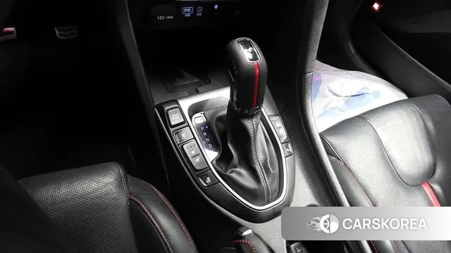 Hyundai Veloster (JS) id 3779247 из Кореи 19