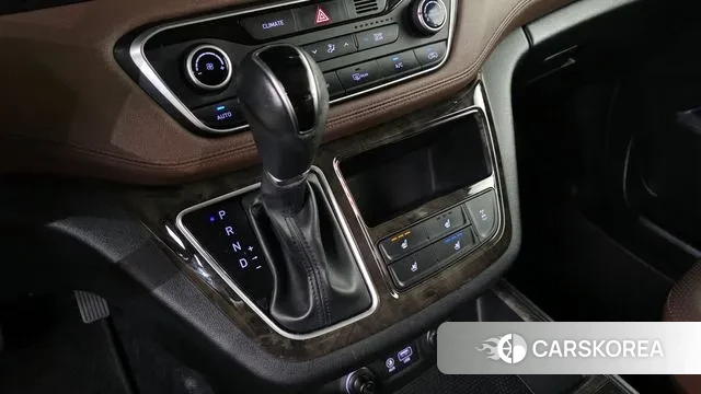 Hyundai The New Grand Starex id 3000036 из Кореи 19