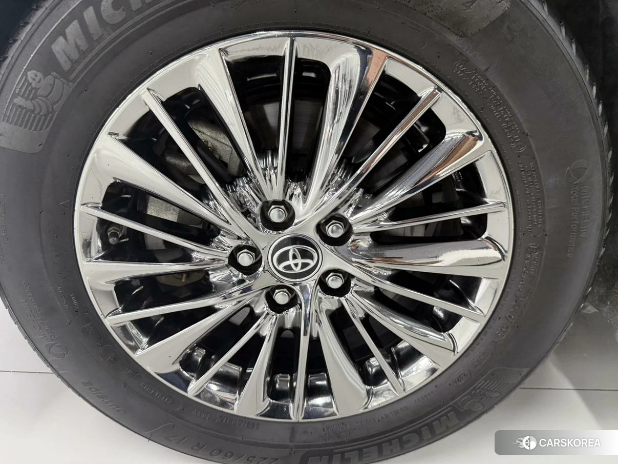 Toyota Elfa id 4441064 из Китая 9